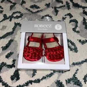 Robeez baby girl shoes gently used size 3-6 months